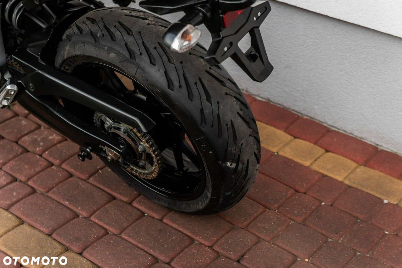 Yamaha MT - 8