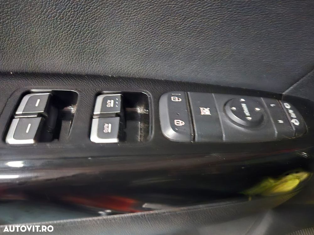 Kia Sportage 1.6 DSL 7DCT HP 4x2 GT Line - 5