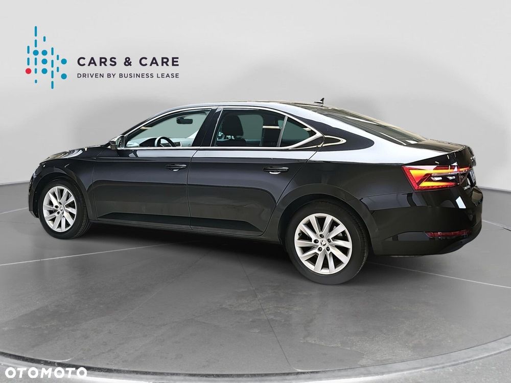 Skoda Superb 2.0 TDI SCR 4x4 Style DSG - 29