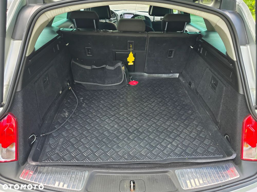 Opel Insignia 2.0 Turbo 4x4 - 14