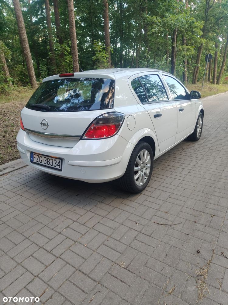 Opel Astra 1.4 - 3