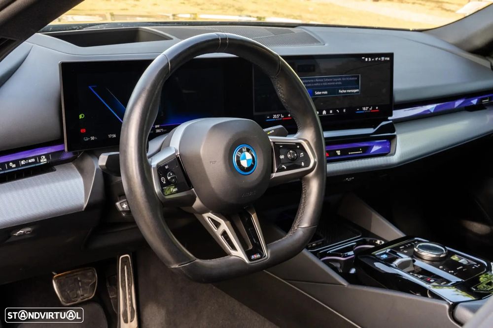 BMW i5 eDrive40 Pack Desportivo M - 8