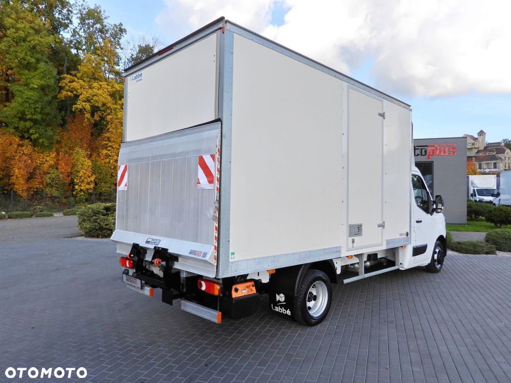 Renault MASTER KONTENER WINDA 8 PALET TEMPOMAT LEDY BLIŹNIACZE KOŁA KLIMATYZACJA  145KM - 4