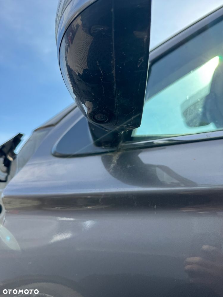 Mitsubishi Outlander 2.0 4WD - 18