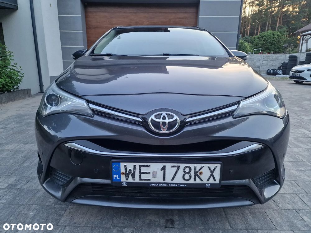Toyota Avensis 2.0 D-4D Prestige - 9