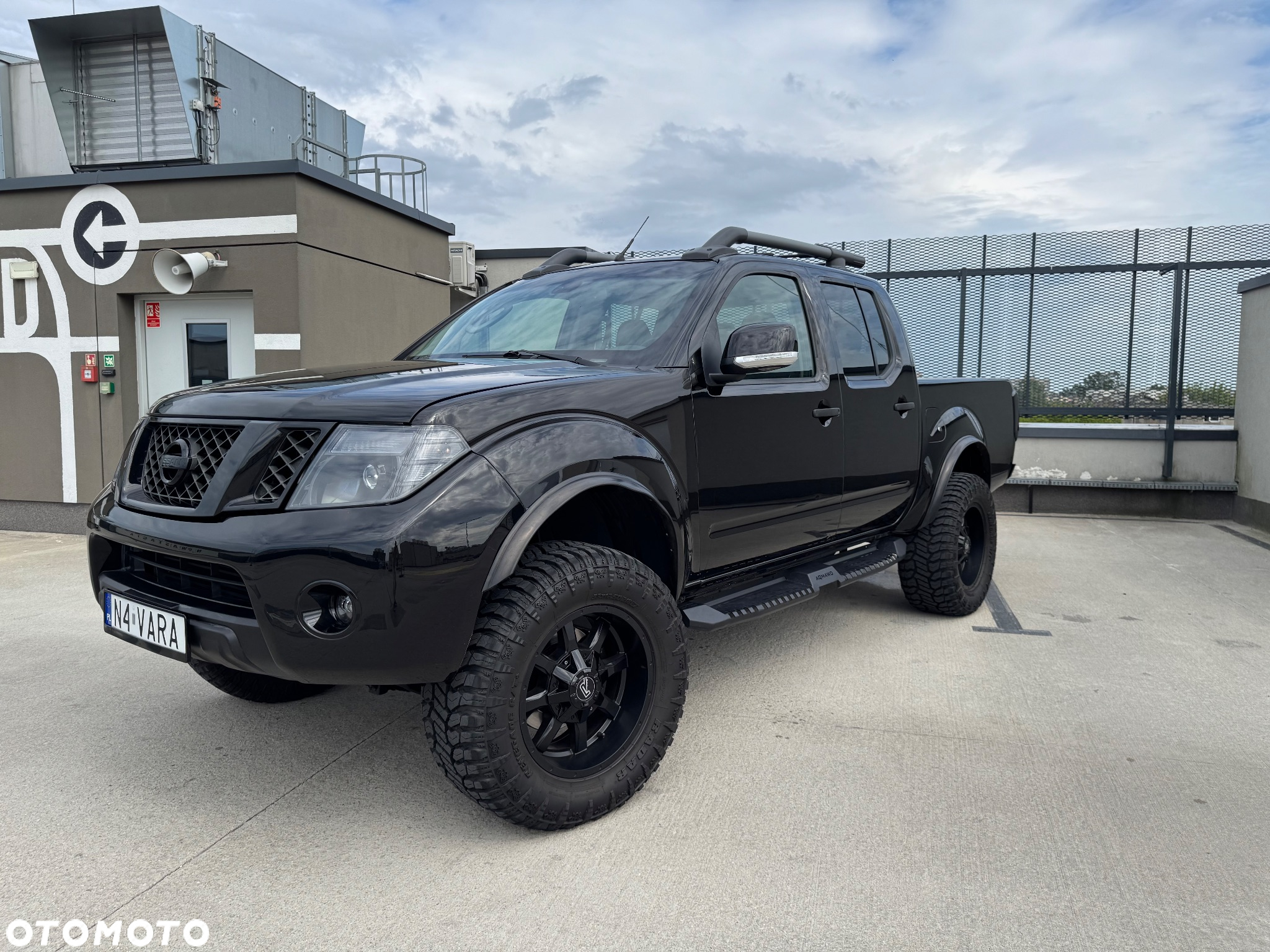 Nissan Navara 3.0 D V6 Platinum Long EU5 - 8