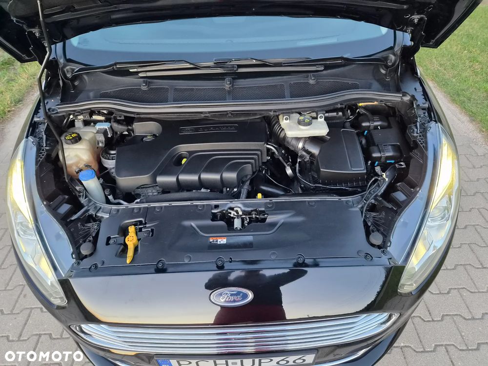 Ford Galaxy - 9