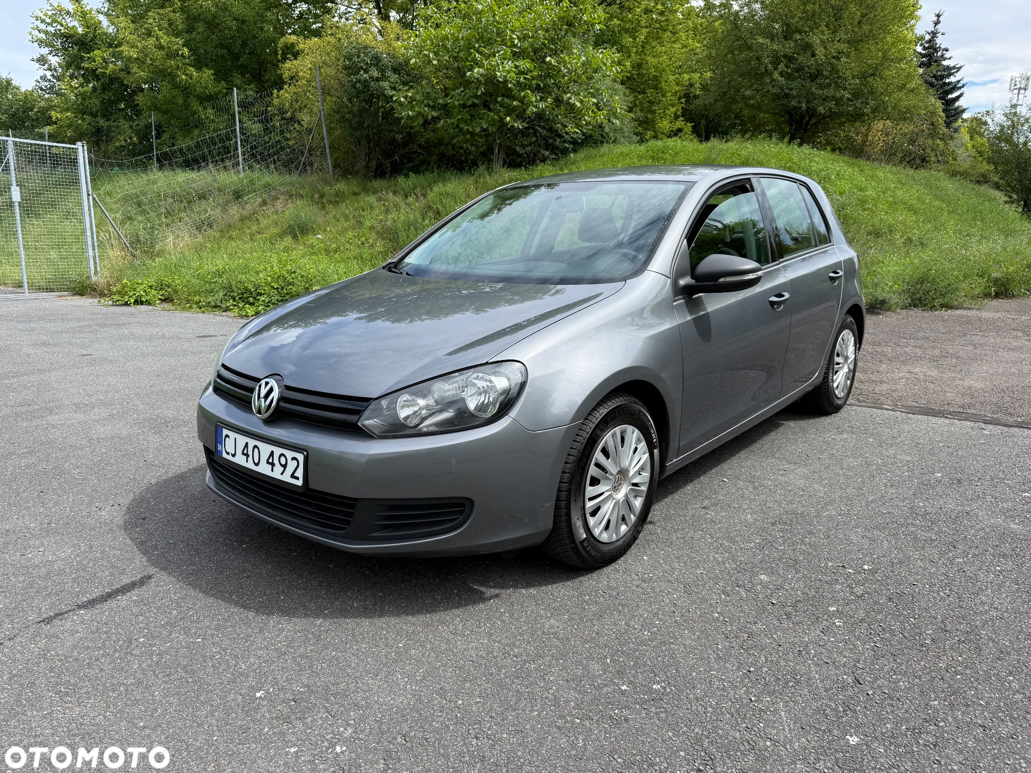 Volkswagen Golf 1.6 TDI DPF BlueMotion - 12