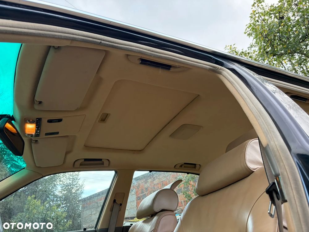 BMW Seria 7 750iL - 28