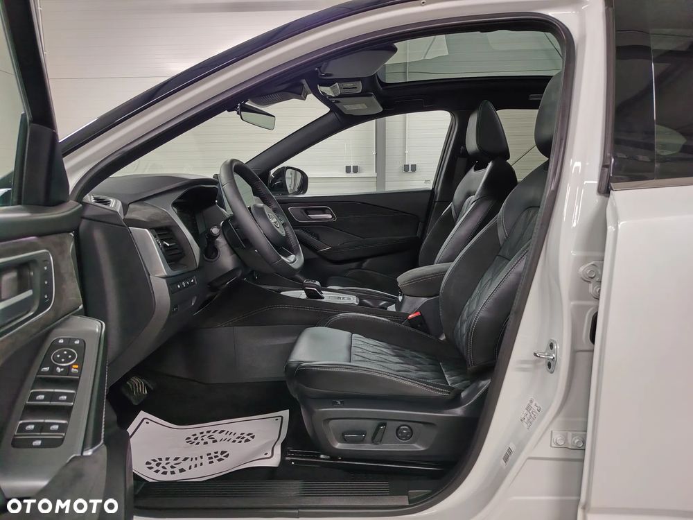 Nissan Qashqai 1.3 DIG-T MHEV Xtronic Tekna+ - 18