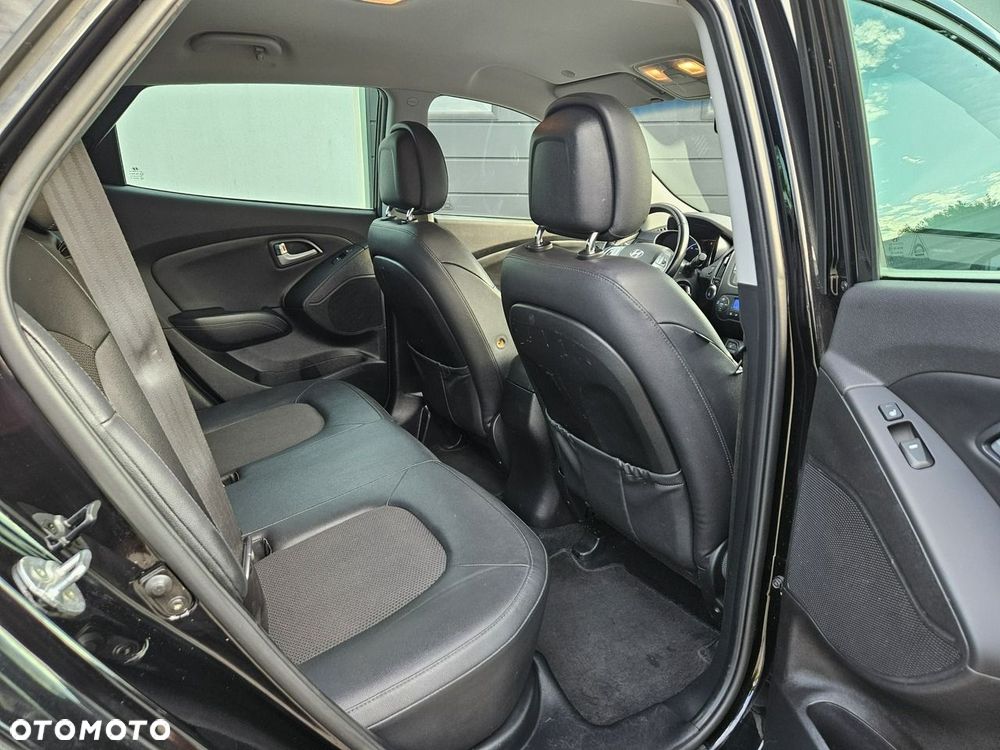 Hyundai ix35 1.7 CRDi 2WD blue Comfort - 27