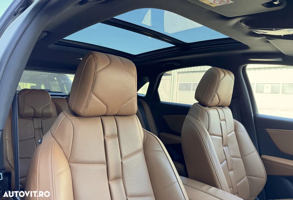 DS Automobiles DS 7 Crossback - 15
