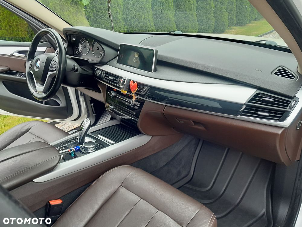 BMW X5 xDrive25d - 12