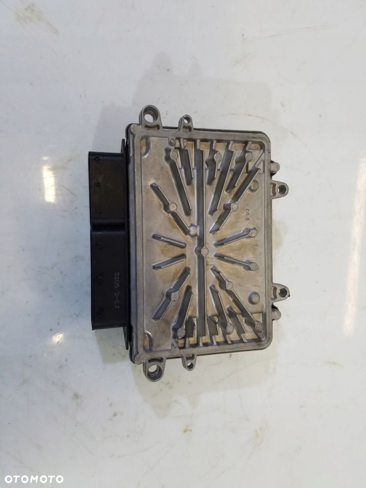 KOMPUTER SILNIKA FORD MONDEO MK4 2.5 B 6G9N-12A650-BB - 2