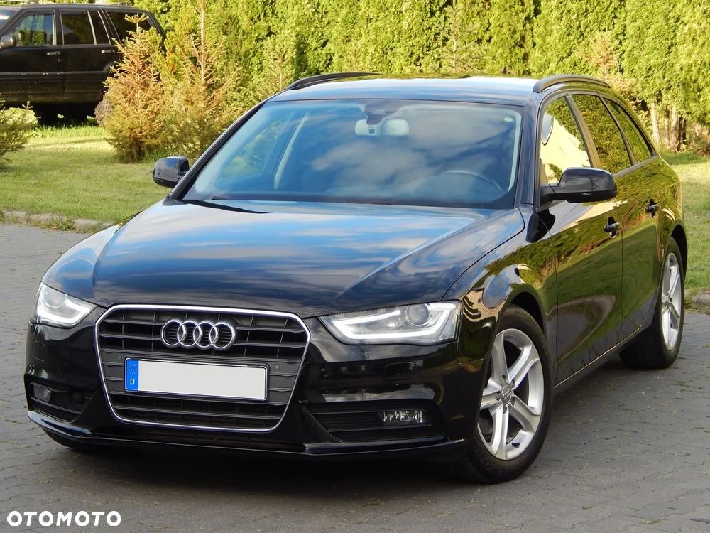 Audi A4 Avant 2.0 TDI S tronic - 1