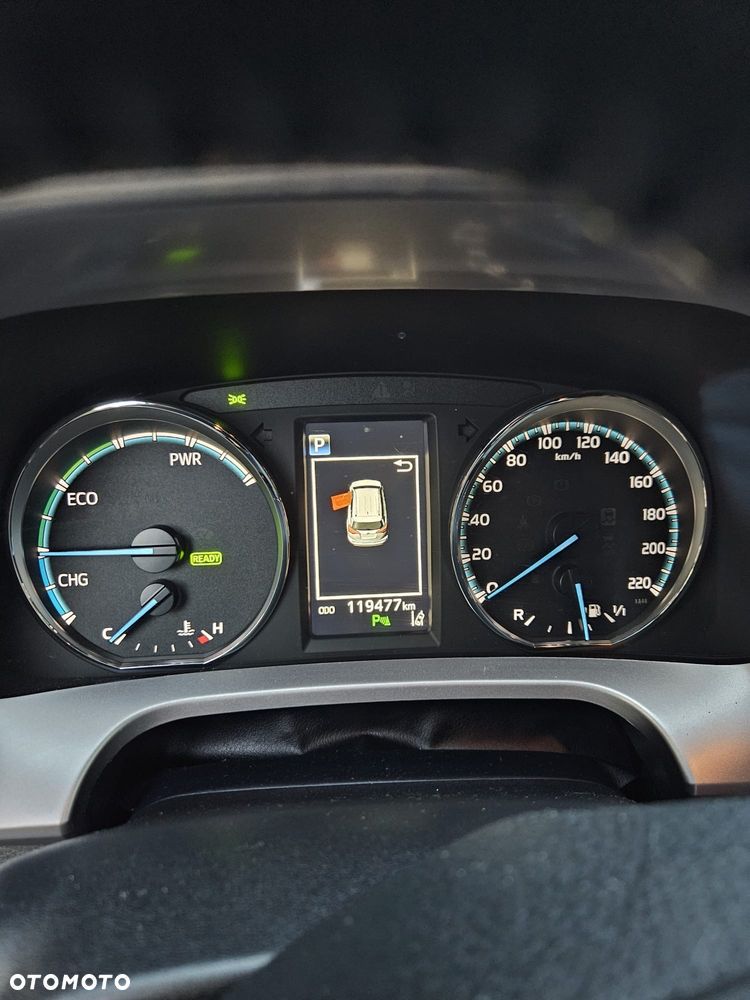 Toyota RAV4 - 8