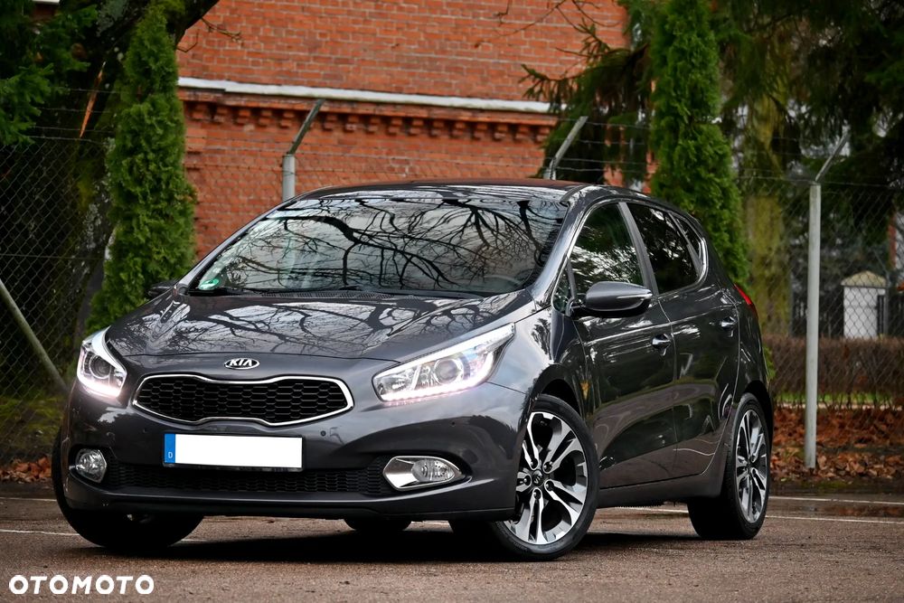 Kia Ceed 1.6 GDI DCT Spirit - 2