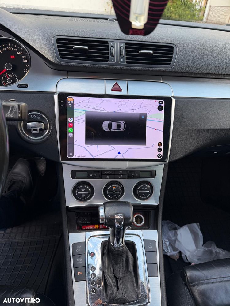 Volkswagen Passat - 2