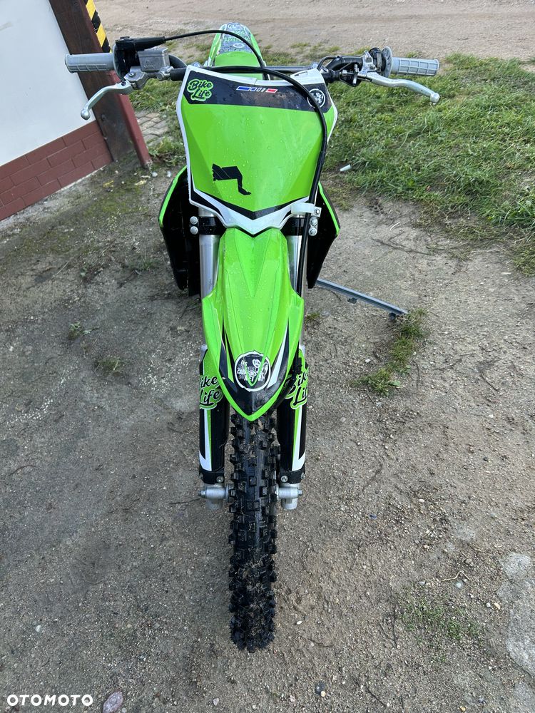 Kawasaki KX - 7