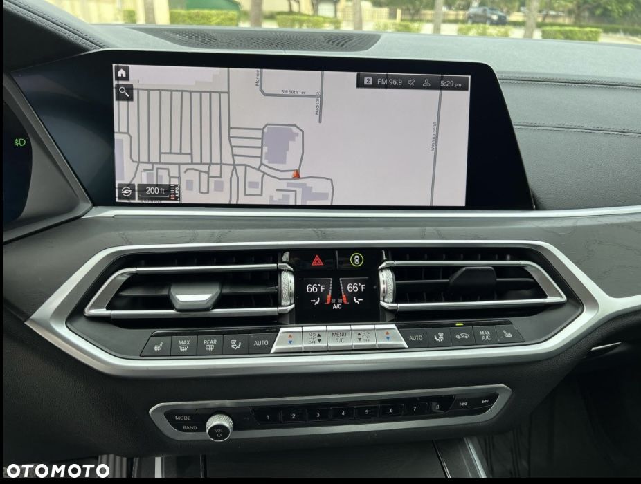 BMW X7 xDrive40i sport - 36