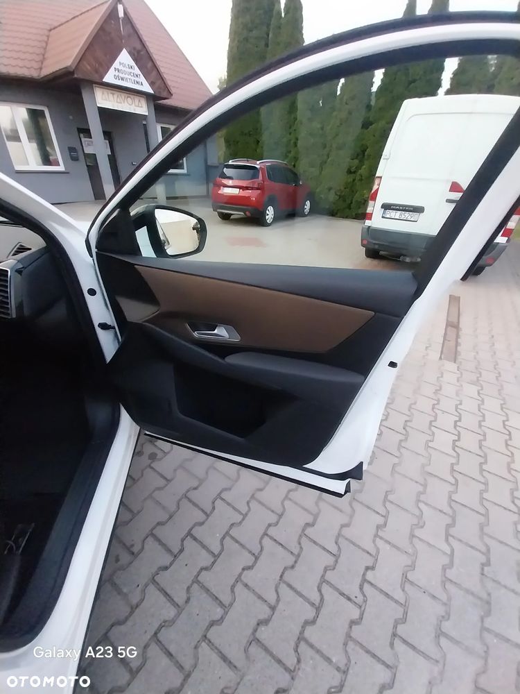 DS Automobiles DS 7 Crossback - 17