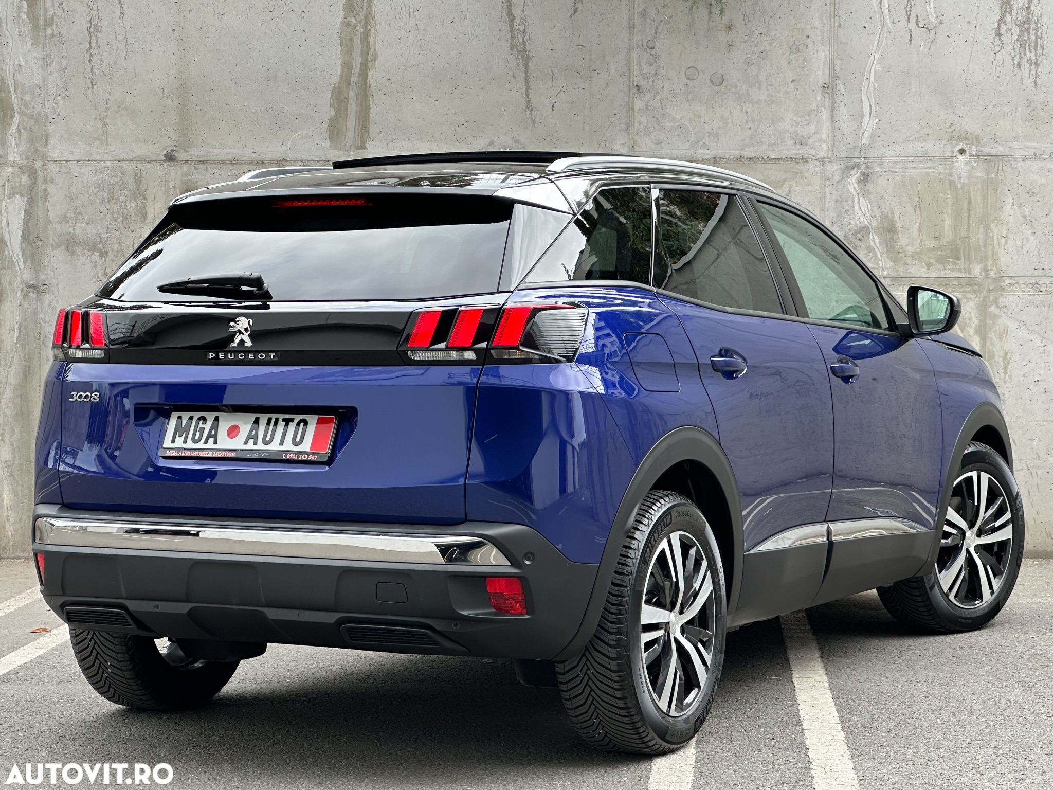 Peugeot 3008 PureTech 130 Stop & Start GPF EAT8 Allure - 3