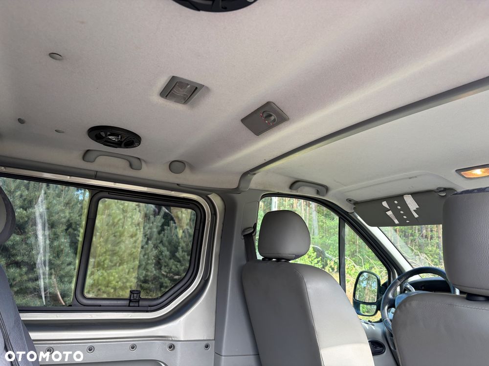 Renault Trafic - 13