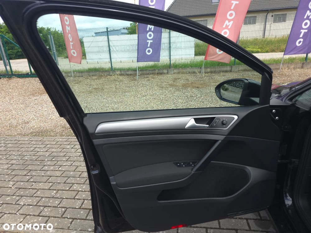 Volkswagen Golf 1.2 TSI BMT Trendline - 18