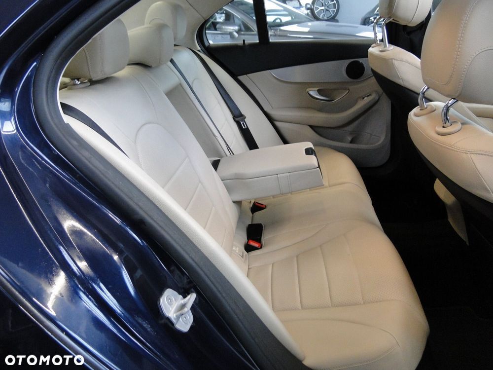 Mercedes-Benz Klasa C - 13