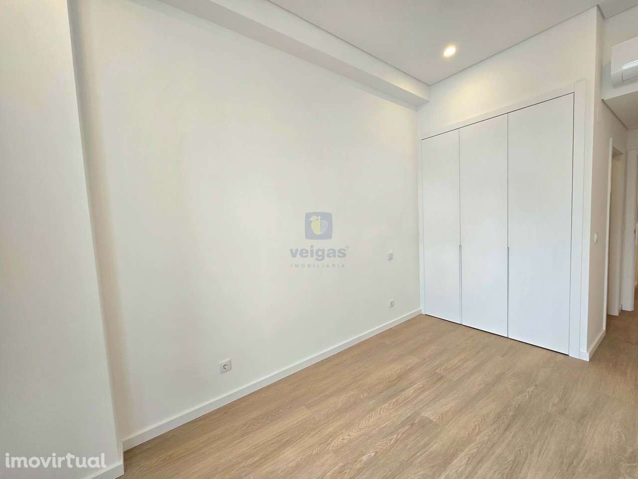 Apartamento T2 com varanda e duas frentes no empreendimento ANJOS 49 - Grande imagem: 5/14