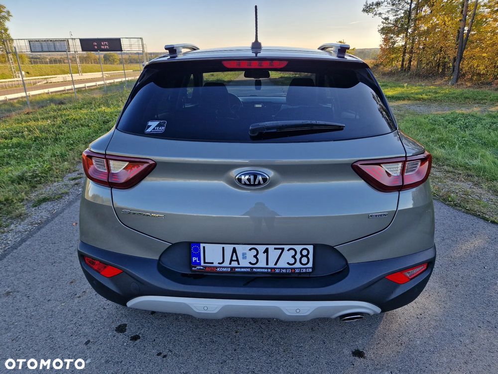Kia Stonic - 4