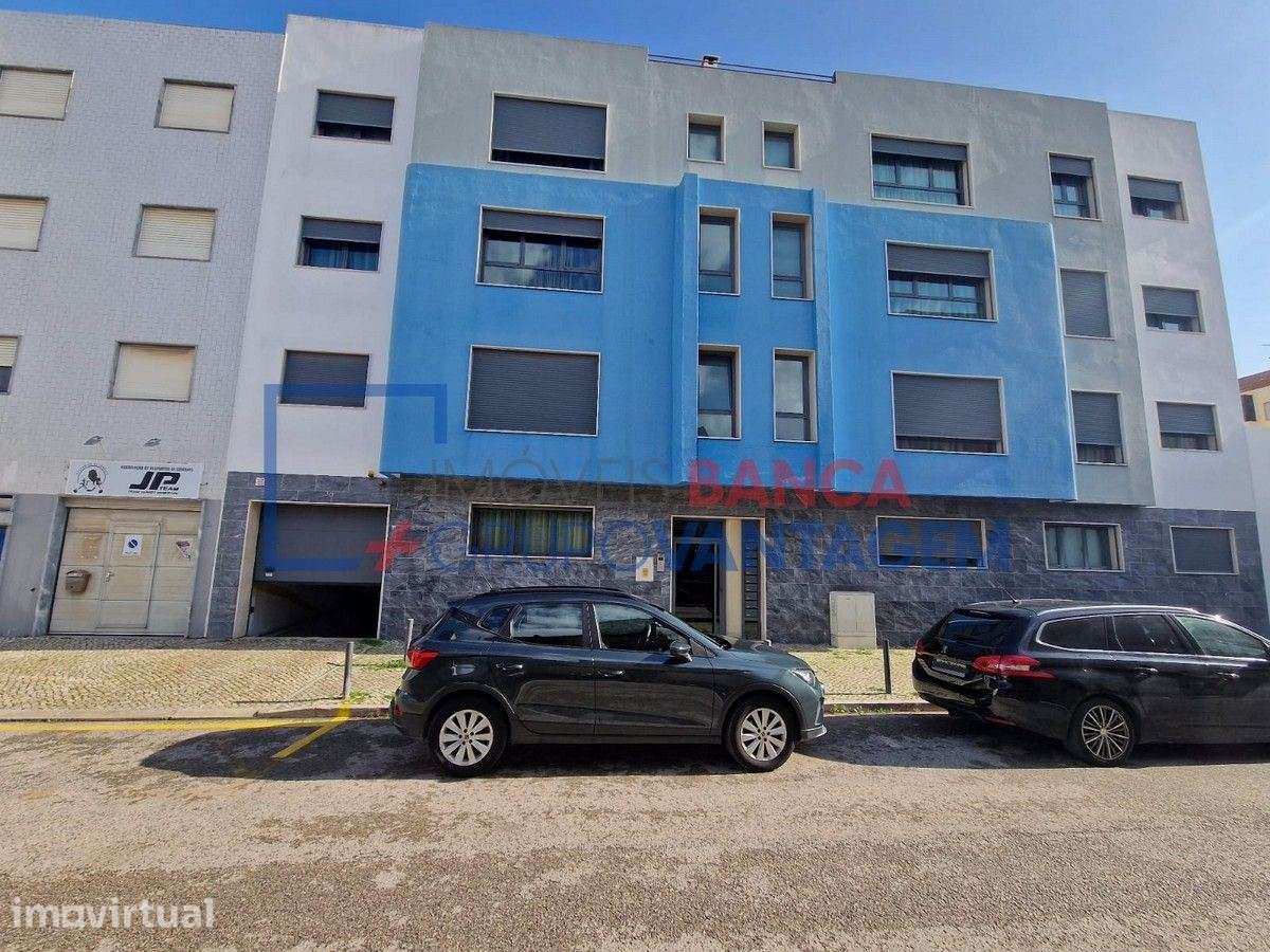 Venda de 6 Parqueamentos - Grande imagem: 4/22