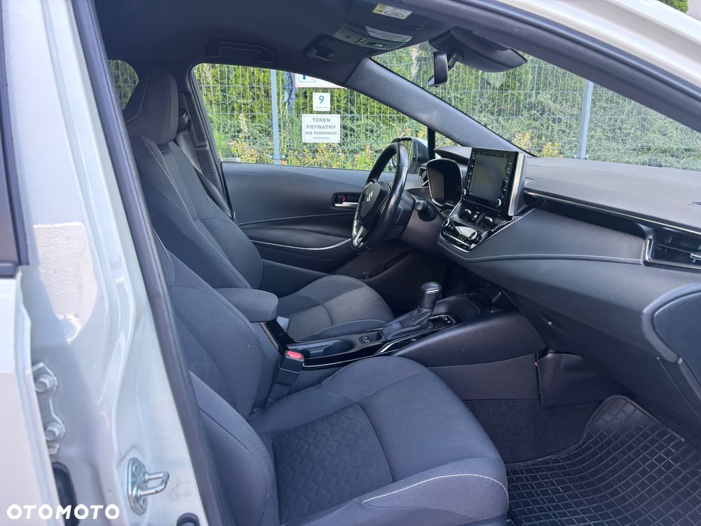 Suzuki Swace 1.8 Hybrid Premium Plus CVT - 14