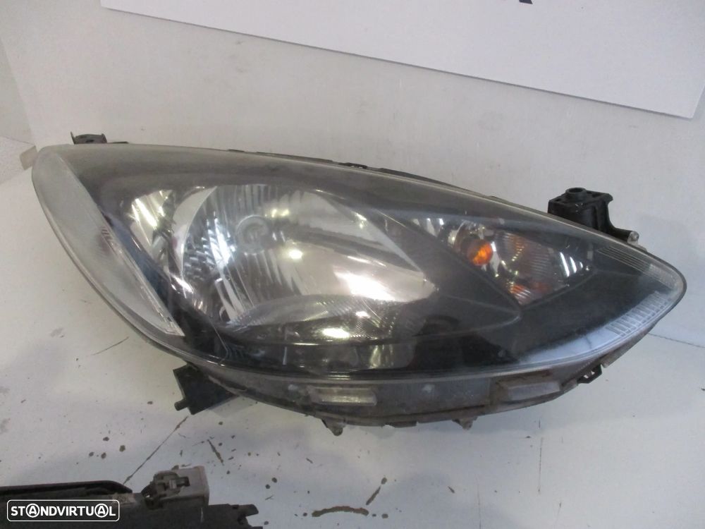 Farol óptica Mazda 2 2007 - 3