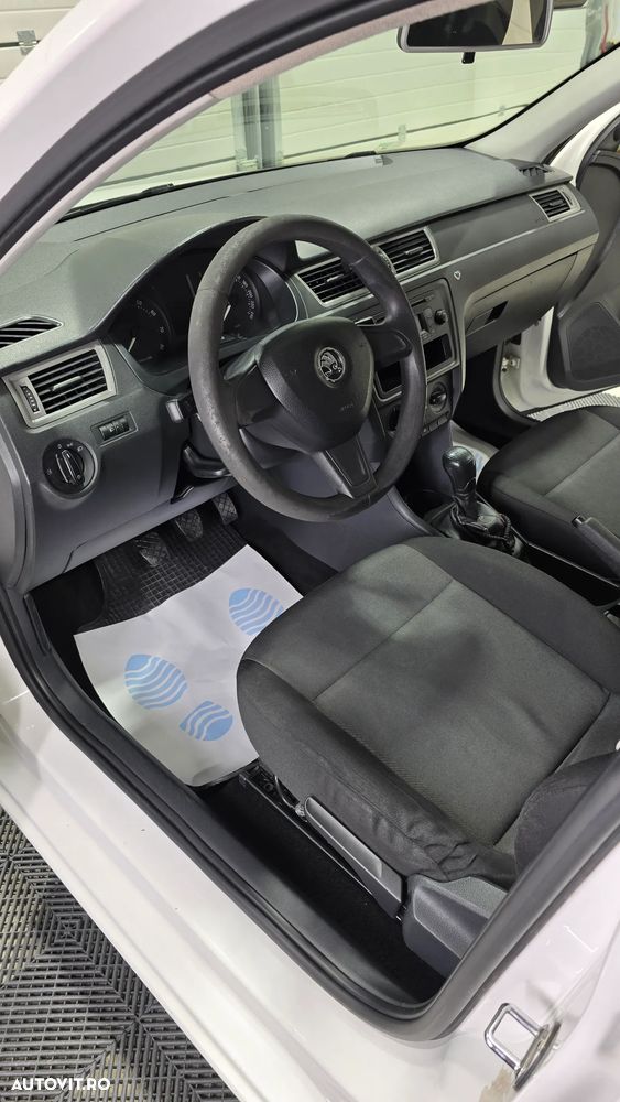 Skoda RAPID 1.2 MPI Active - 5