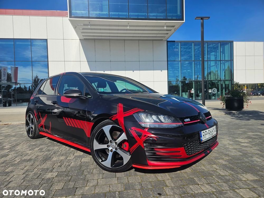 Volkswagen Golf GTI 2.0 TSI OPF Performance - 1