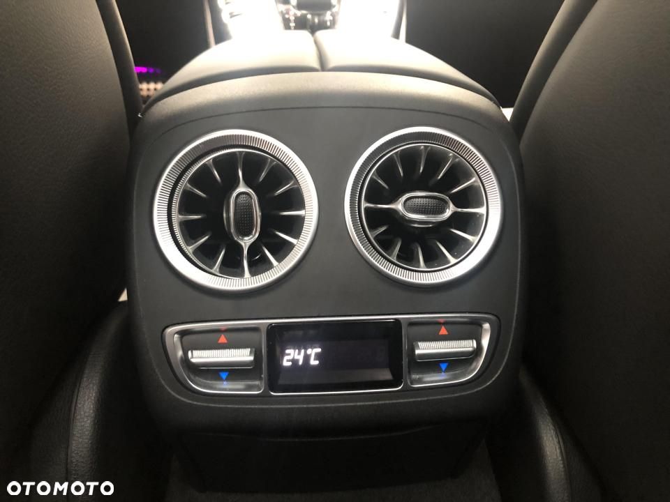 Mercedes-Benz AMG GT 43 4-Matic+ - 16