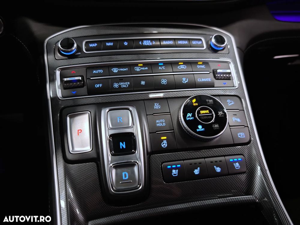 Hyundai Santa Fe 1.6 Plugin-Hybrid 4WD Prime - 24