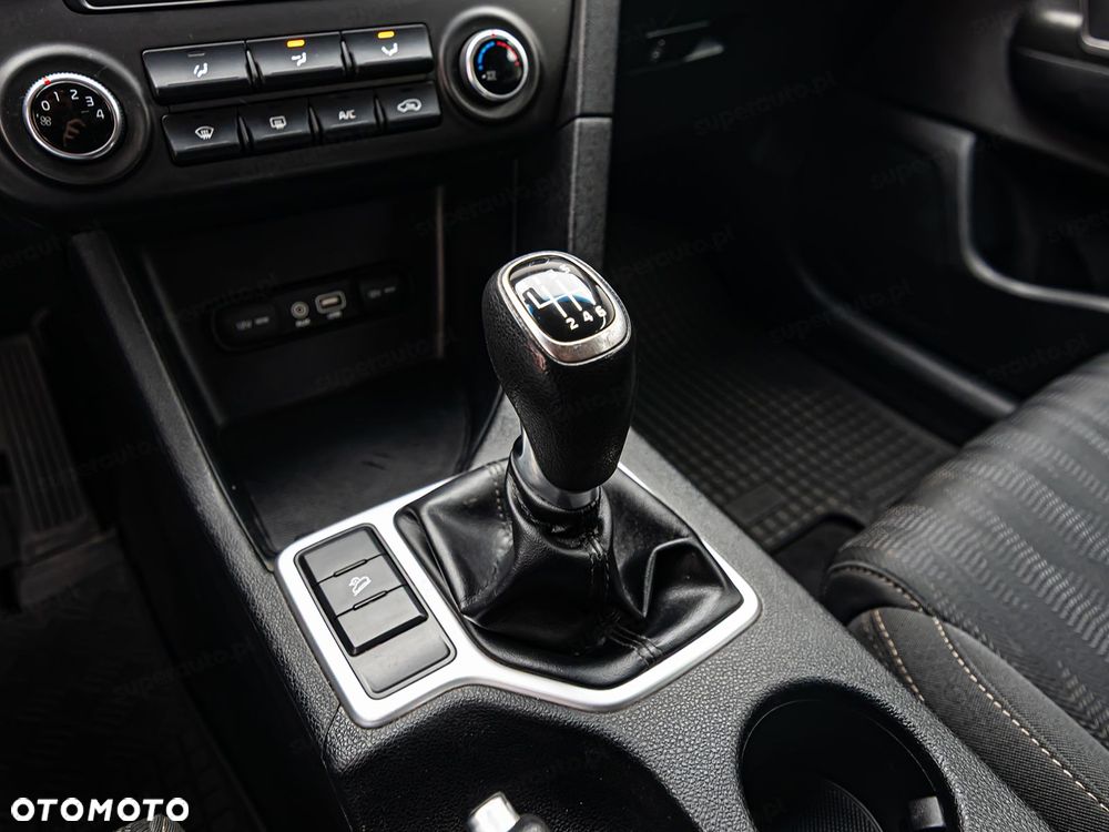 Kia Sportage - 16
