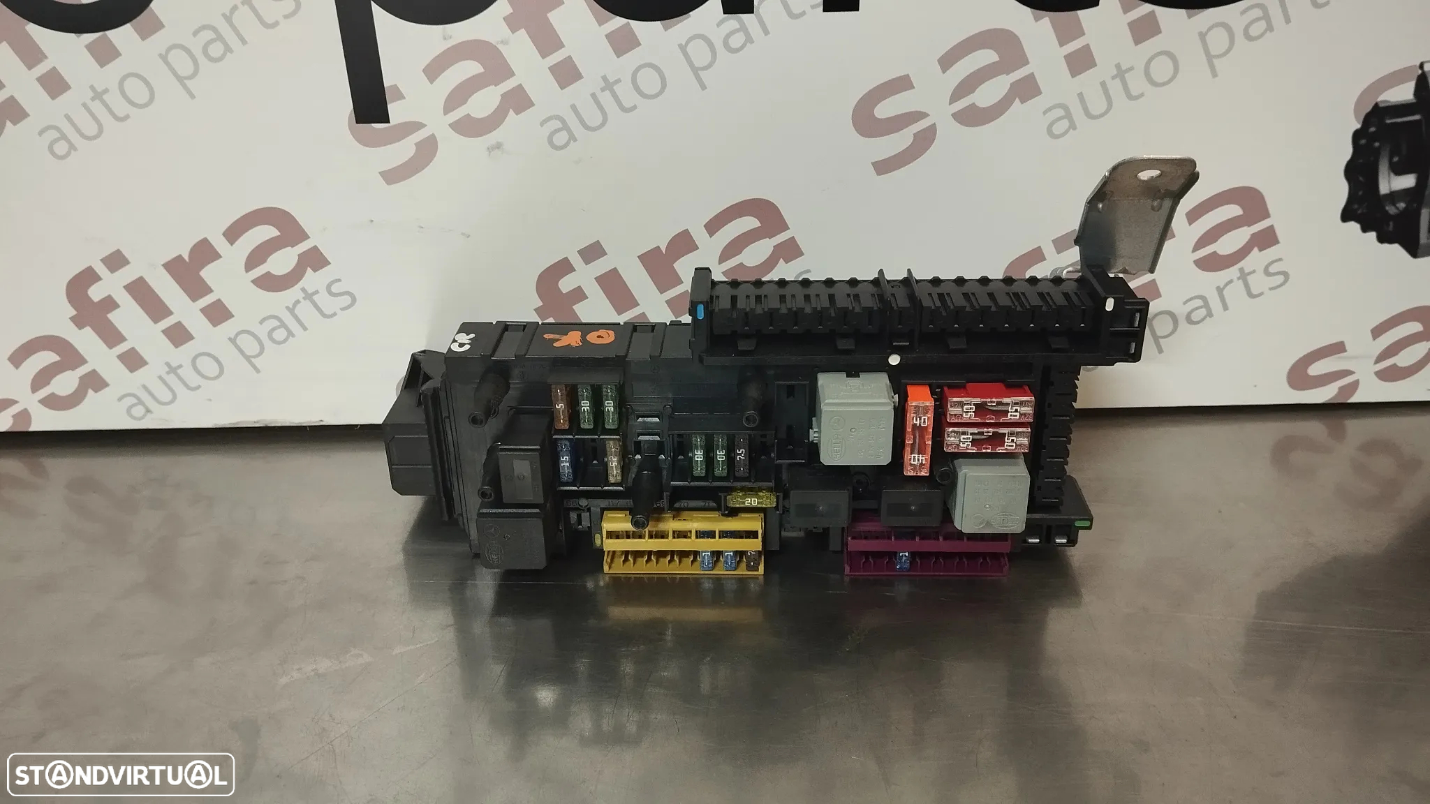 CAIXA DE FUSIVEIS MERCEDES CLASSE C W204 S204 REF. 168298 1670660 - 3