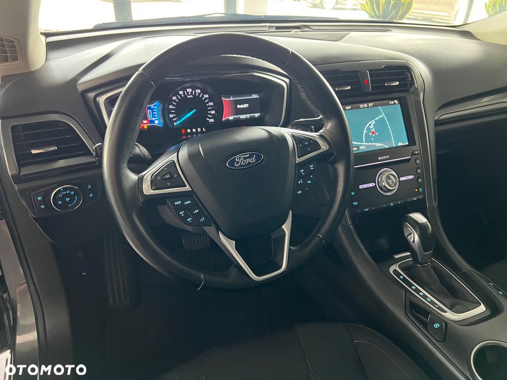Ford Mondeo SW - 12