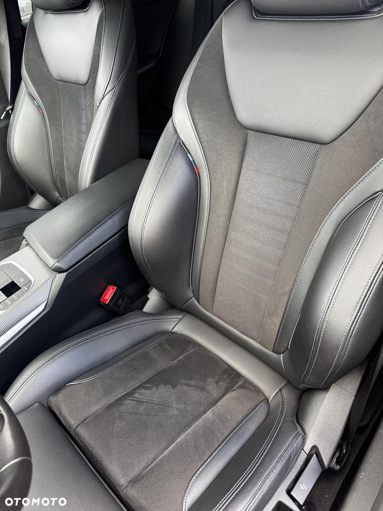 BMW Seria 3 320d mHEV M Sport - 8