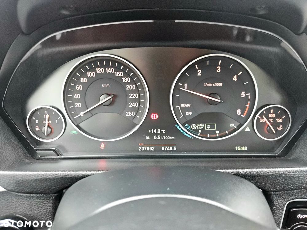 BMW Seria 3 320d Sport Line - 35