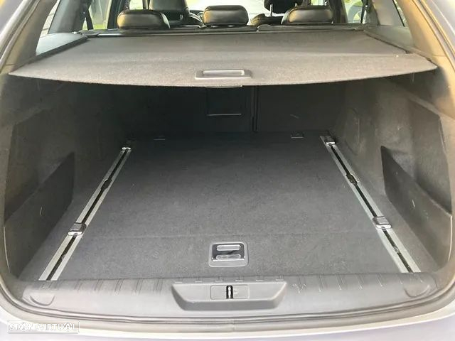 Peugeot 308 SW 2.0 BlueHDi GT EAT8 - 40