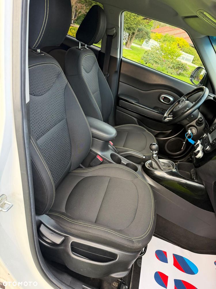 Kia Soul 1.6 CRDI Dream-Team Edition - 6