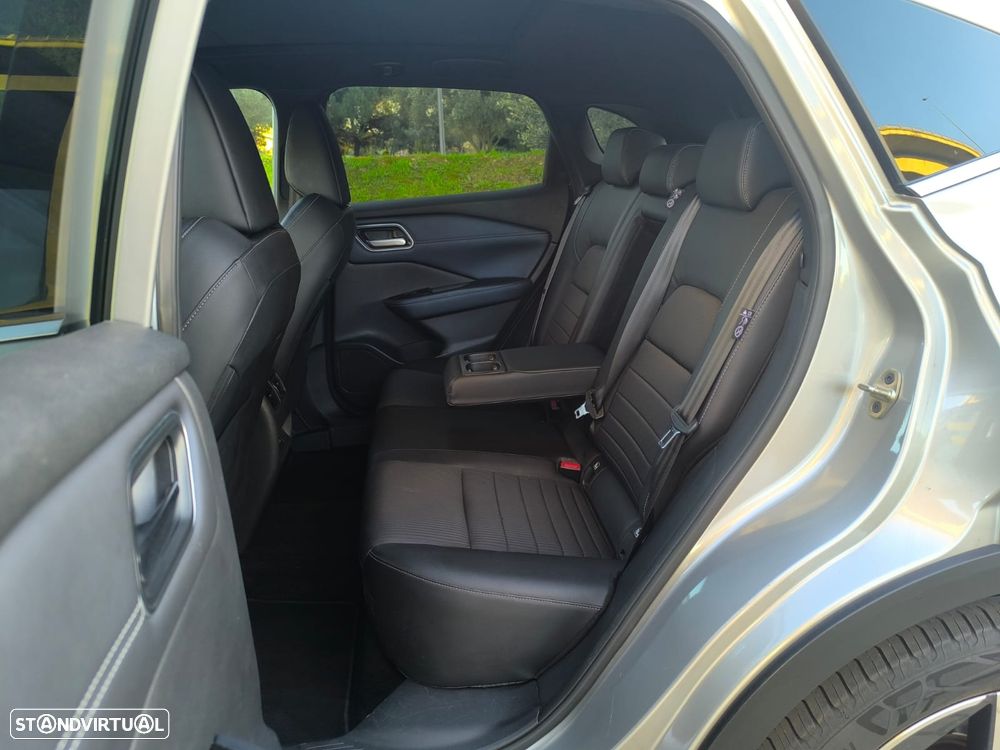 Nissan Qashqai 1.3 DIG-T MHEV Xtronic N-Connecta - 17
