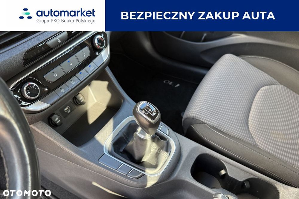 Hyundai i30 1.5 DPI Classic + - 14