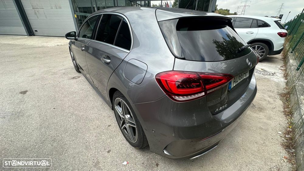 Mercedes-Benz A 200 AMG Line Aut. - 4