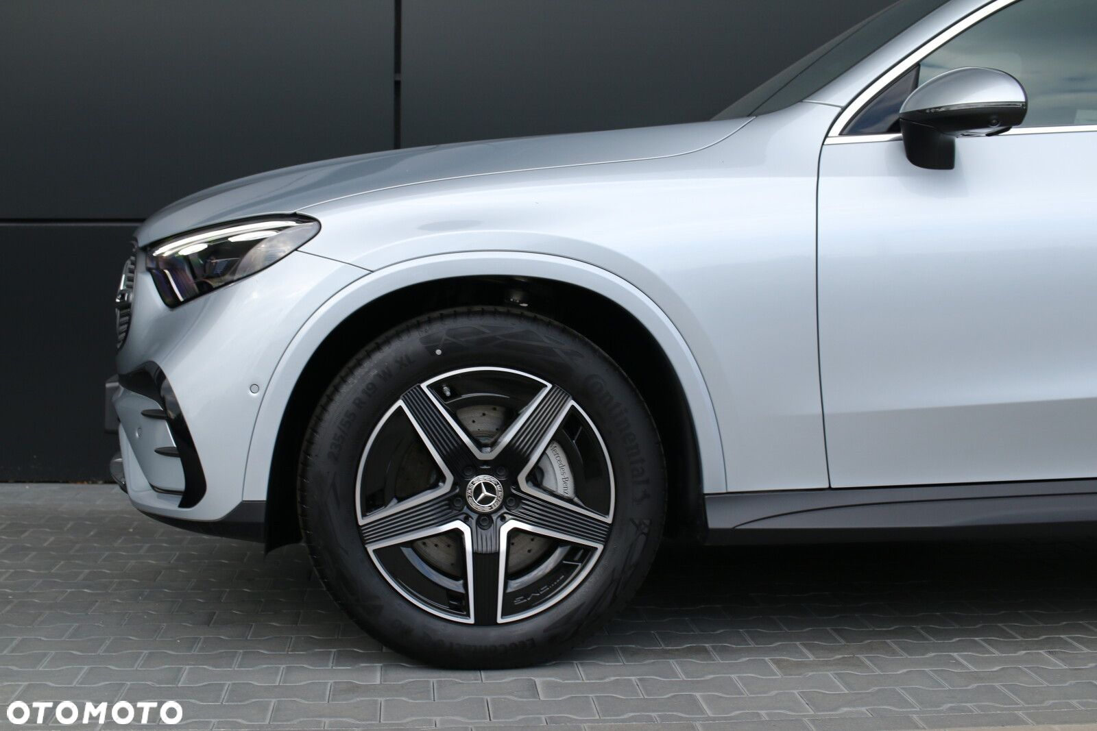 Mercedes-Benz GLC - 10