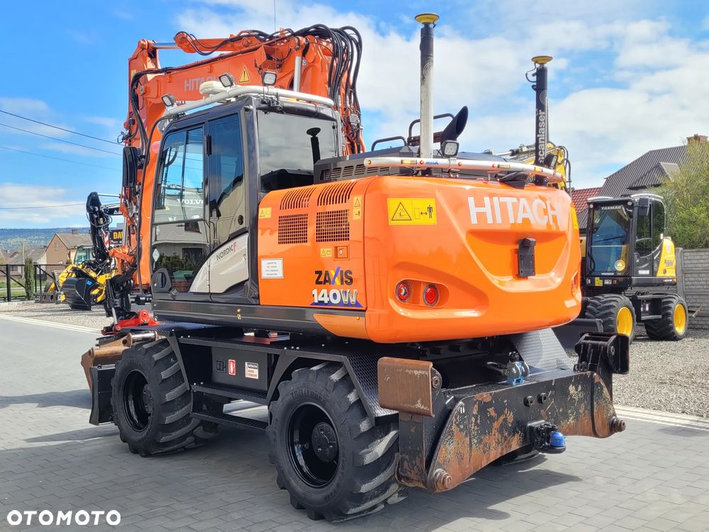 Hitachi ZX 140W / ROTOTILT ze szczypcami / system GPS 3D LEICA / - 7